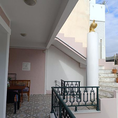 Spacious Apartment Corinto Exterior foto